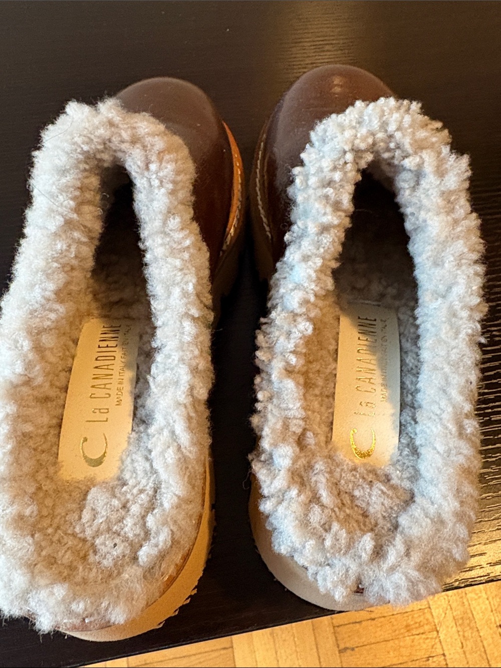 La CANADIENNE Brown Leather Mule with Cream Shearling Trim - Picture 2 of 4